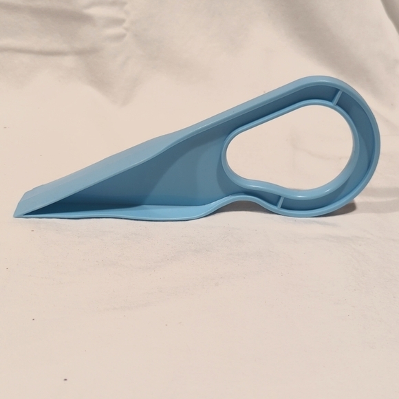 Mattress Lifter Tool Mattress Wedge Elevator Bed Making Aid - Picture 3 of 5